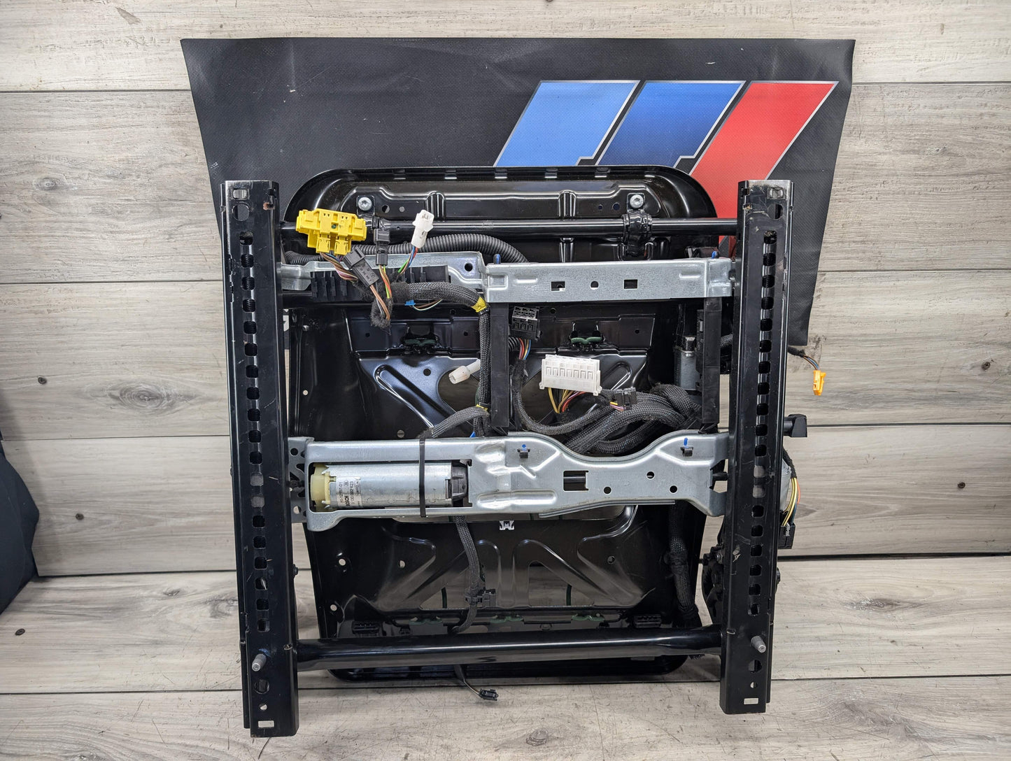 OEM Mercedes C204 C207 E350 E550 Front Left Driver Seat Track Frame w/ Motor