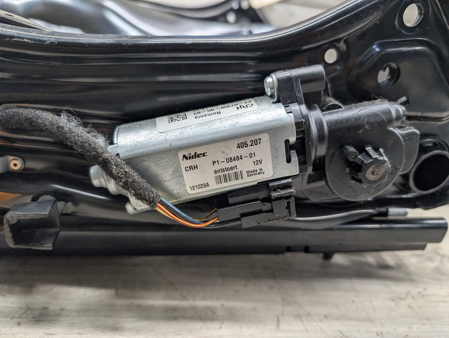 OEM Mercedes C204 C207 E350 E550 Front Left Driver Seat Track Frame w/ Motor