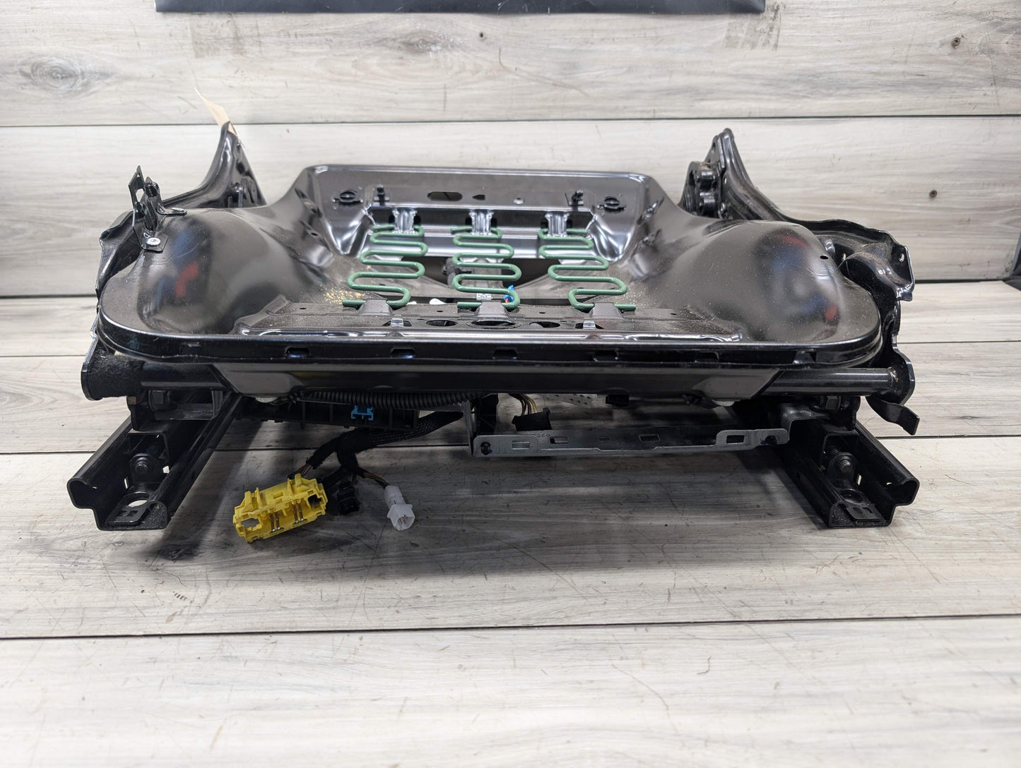 OEM Mercedes C204 C207 E350 E550 Front Left Driver Seat Track Frame w/ Motor