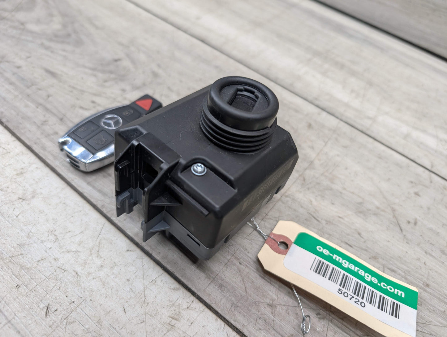 OEM Mercedes C207 W204 W212 C250 C350 E350 Ignition Switch Module w/ Key Fob SET