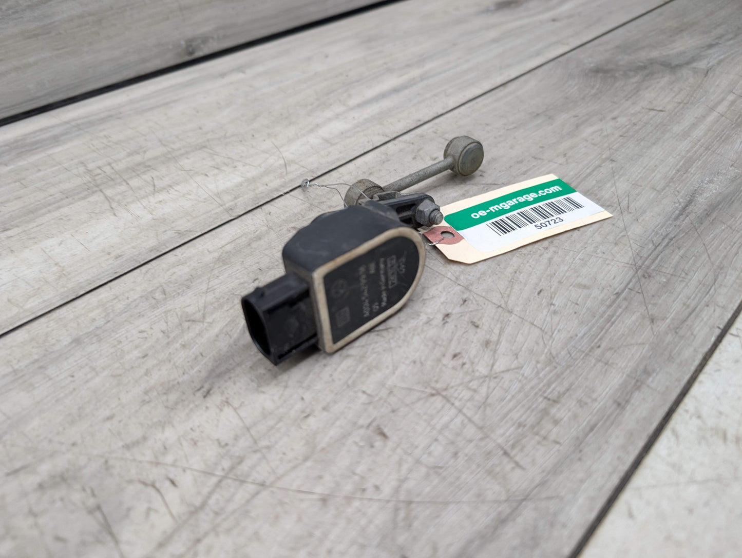 OEM Mercedes W204 W207 W212 W218 X166 Front Rear Left Right Height Level Sensor