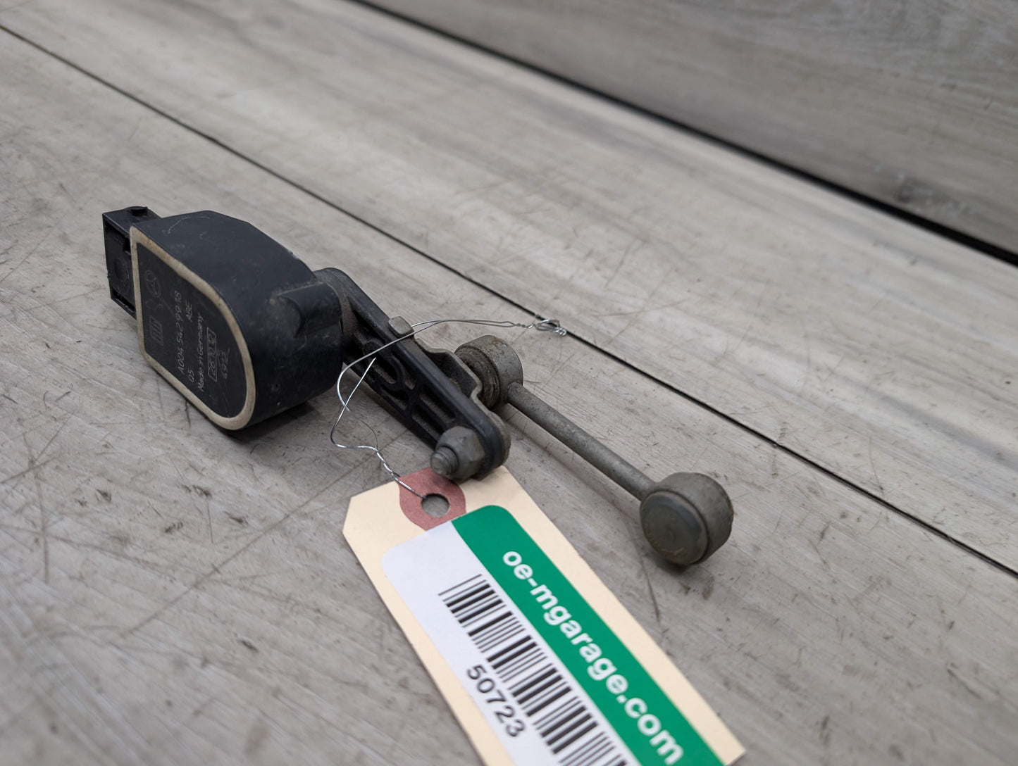 OEM Mercedes W204 W207 W212 W218 X166 Front Rear Left Right Height Level Sensor