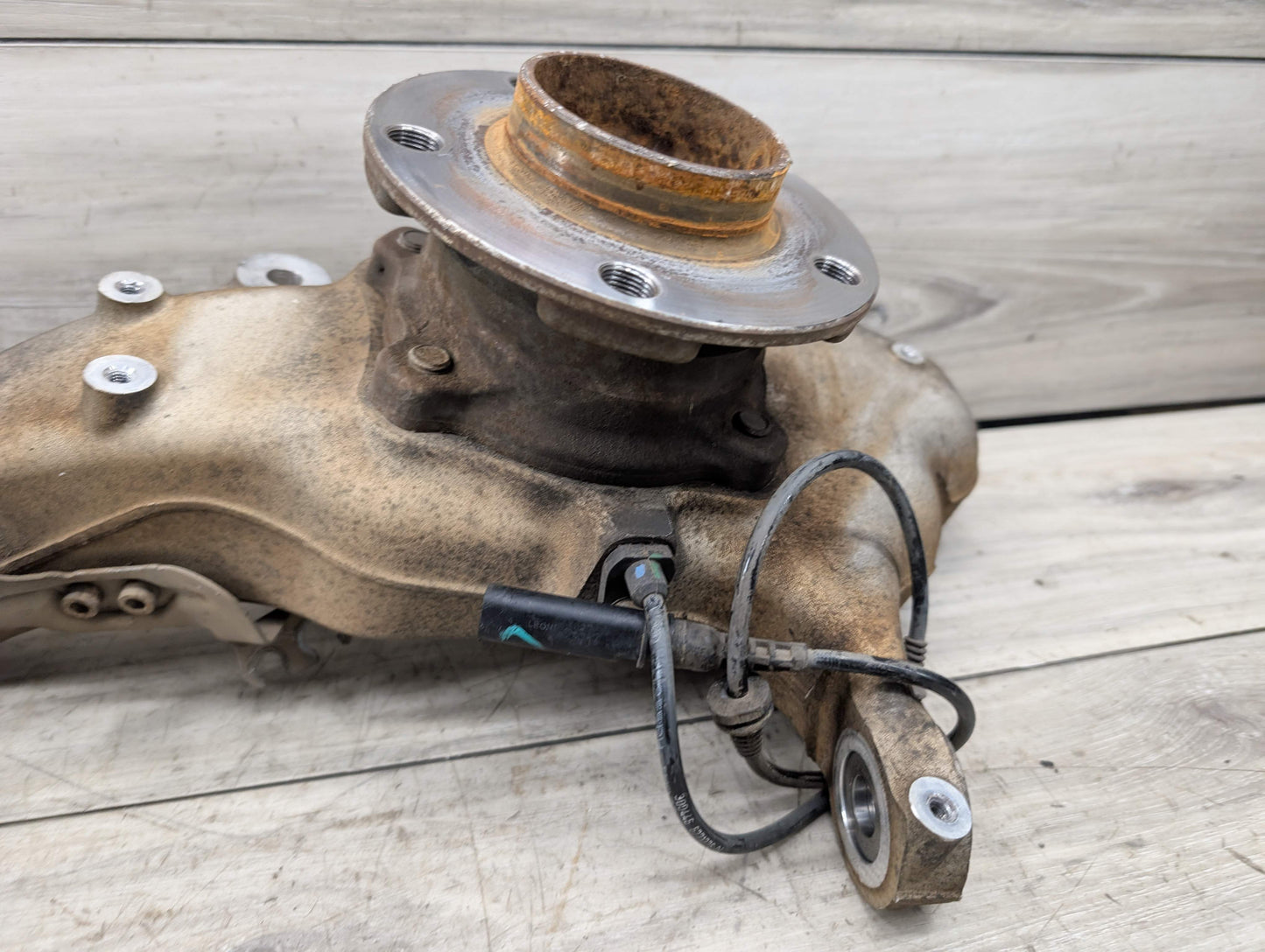 OEM BMW E70 F15 F16 X5 X6 Front Left Driver Spindle Hub Carrier Knuckle Bearing