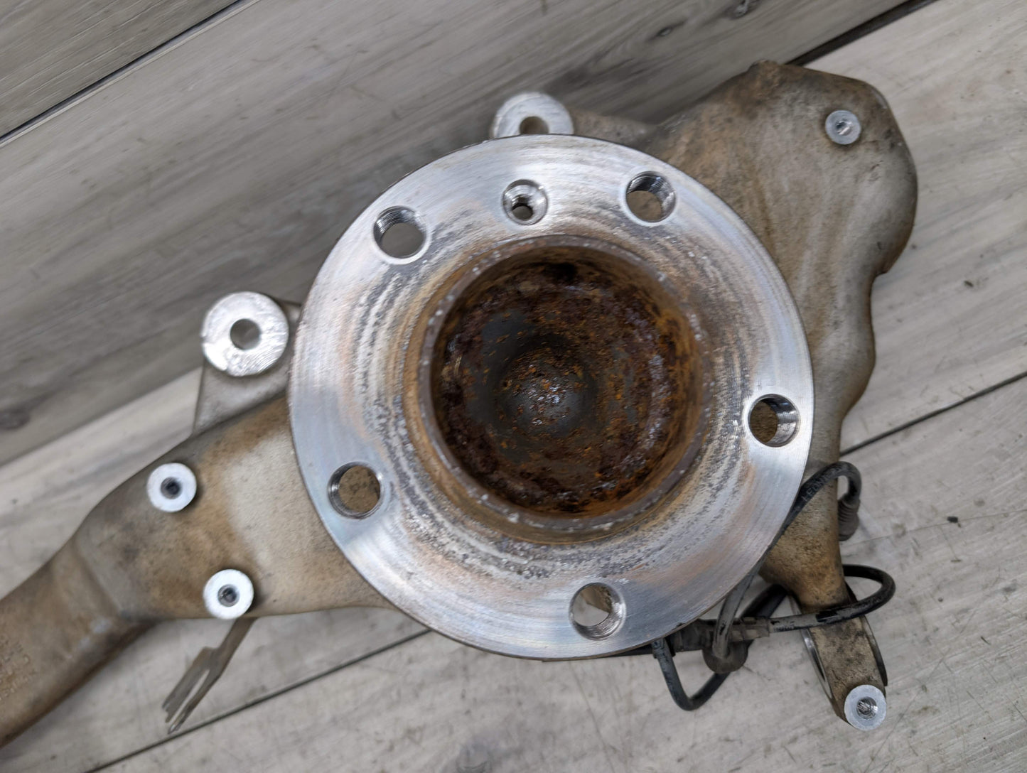 OEM BMW E70 F15 F16 X5 X6 Front Left Driver Spindle Hub Carrier Knuckle Bearing