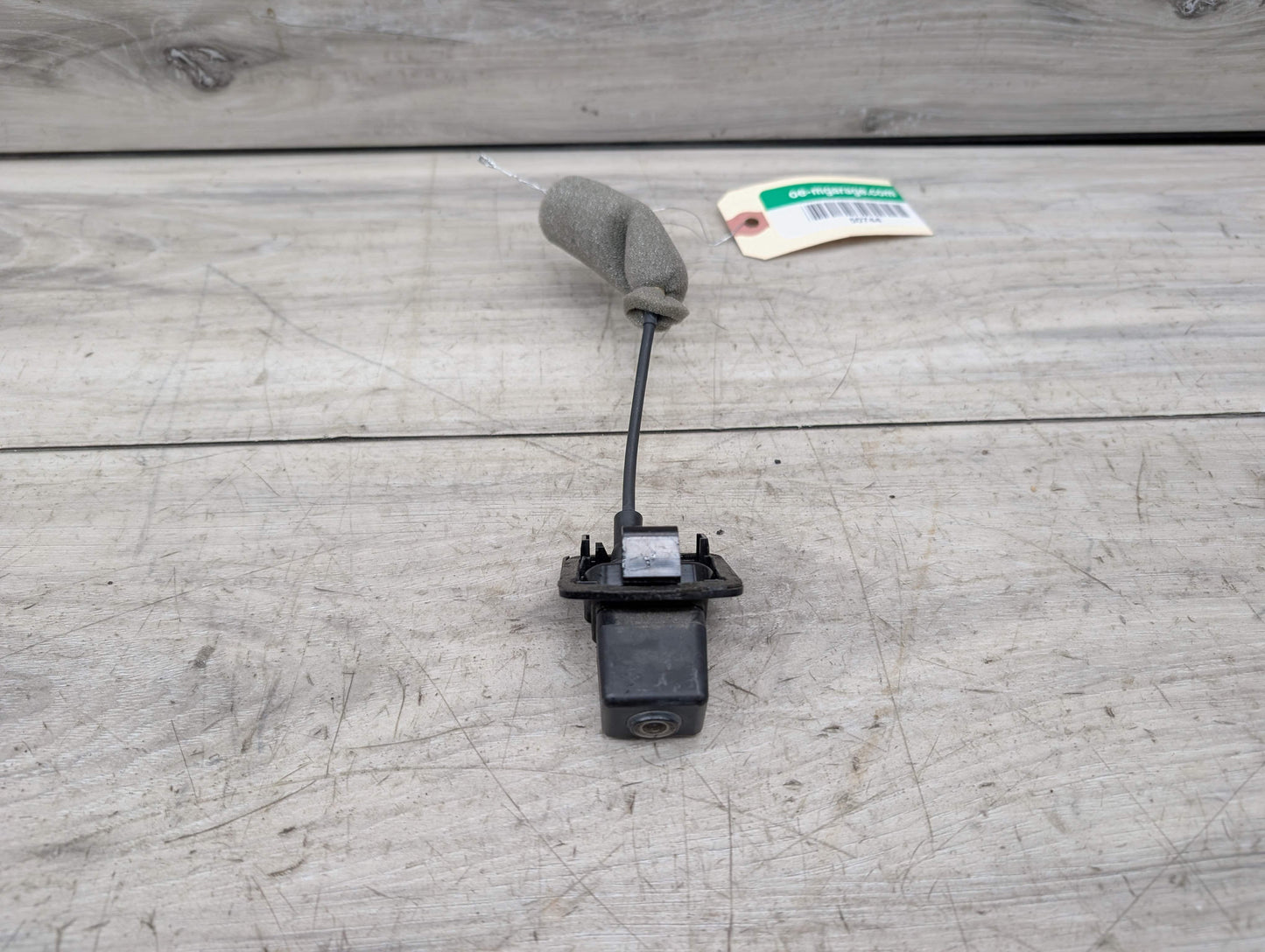 OEM Mercedes W204 W207 W212 CLS550 E350 E550 Rear View Backup Reverse Camera