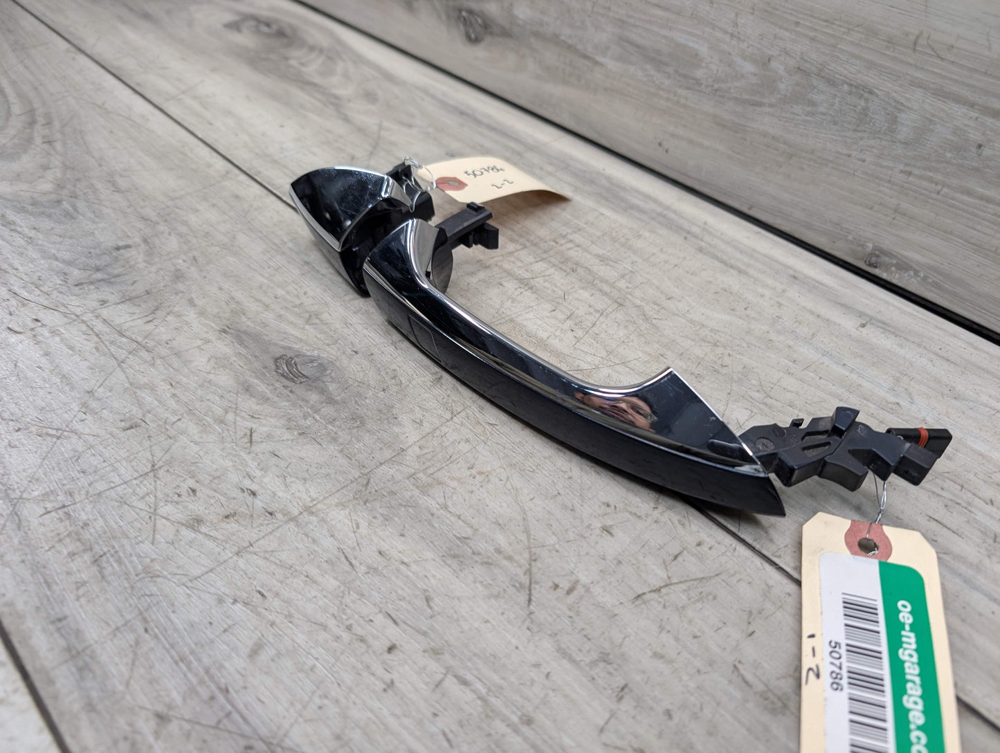 OEM Mercedes W204 W207 W212 W218 Right Passenger Door Handle COMFORT ACCESS Blue