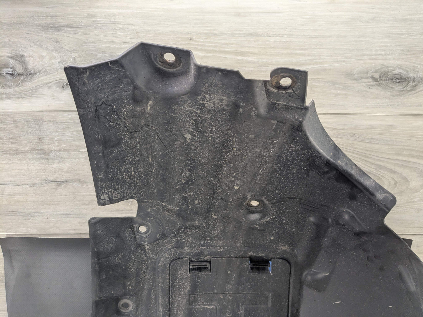 14-19 OEM BMW F34 GT 335 Front Driver Side Fender Liner Wheel Splash Shield