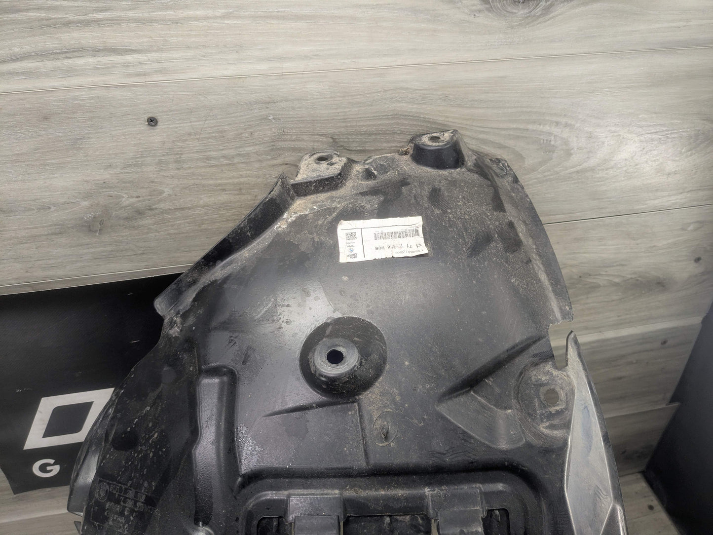 14-19 OEM BMW F34 GT 335 Front Driver Side Fender Liner Wheel Splash Shield