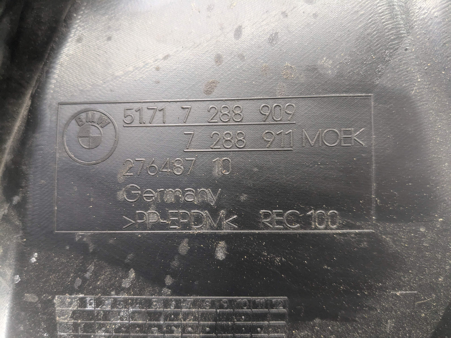 14-19 OEM BMW F34 GT 335 Front Driver Side Fender Liner Wheel Splash Shield