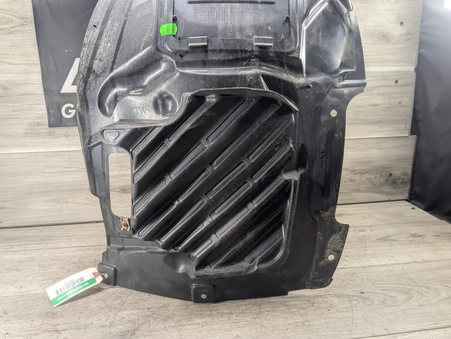 14-19 OEM BMW F34 GT 335 Front Driver Side Fender Liner Wheel Splash Shield