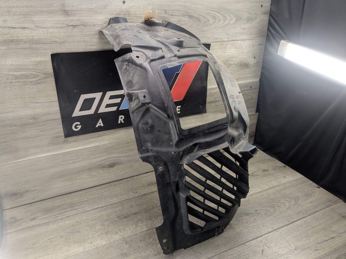 OEM BMW F34 GT 335 Front Right Passenger Side Fender Liner Wheel Splash Shield