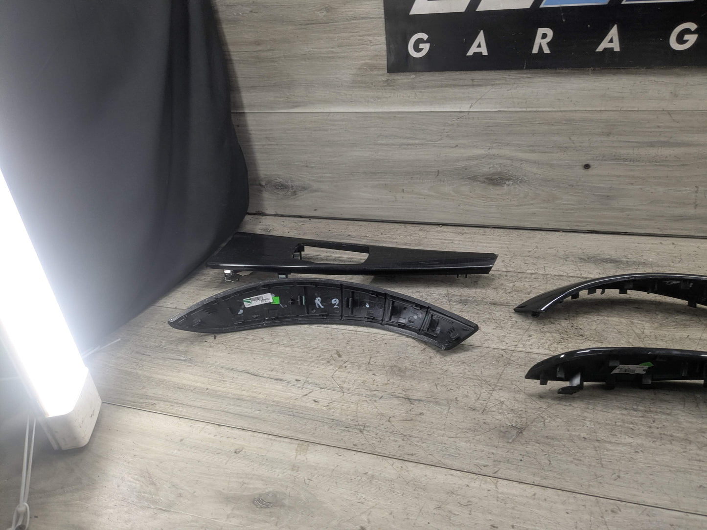 *OEM BMW F30 F31 F32 F34 F36 F80 F82 Interior Center Console Door Vent Trim SET