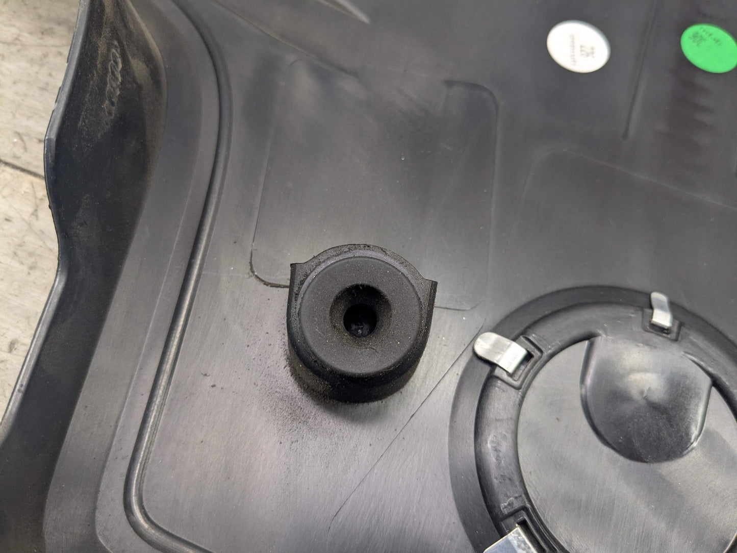 OEM BMW F22 F25 F30 F32 F36 Engine N20 N26 Cover Head Cylinder Coil Covering