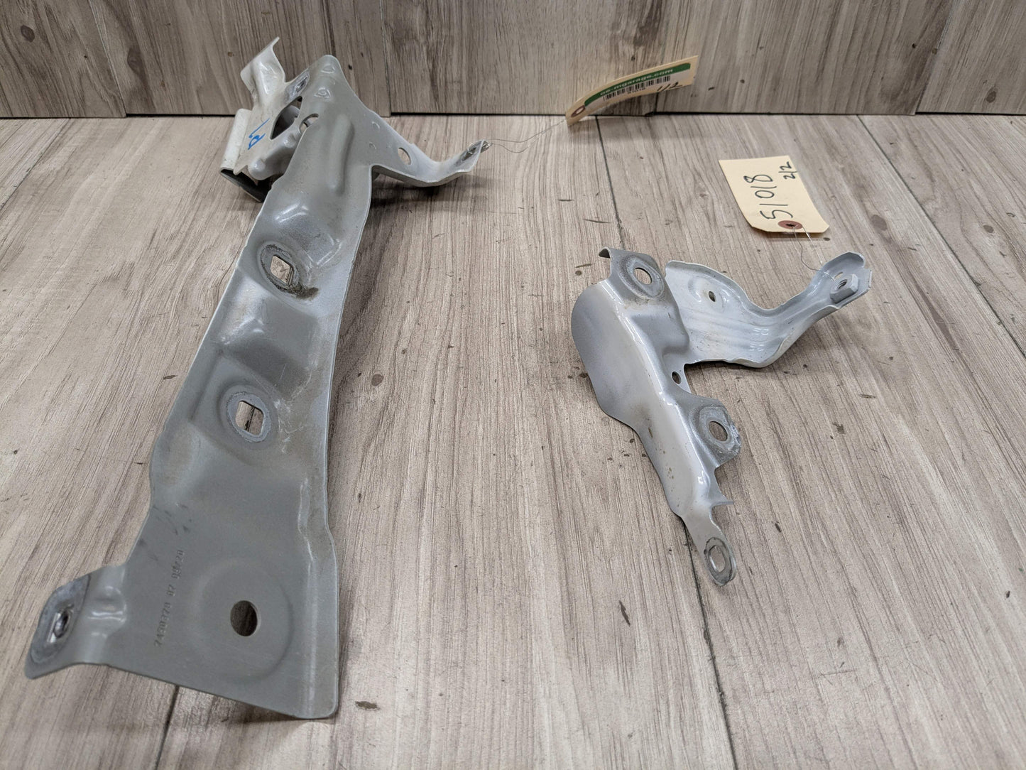 20-24 OEM BMW F44 228 M235 Front Right Passenger Side Fender Bracket SET