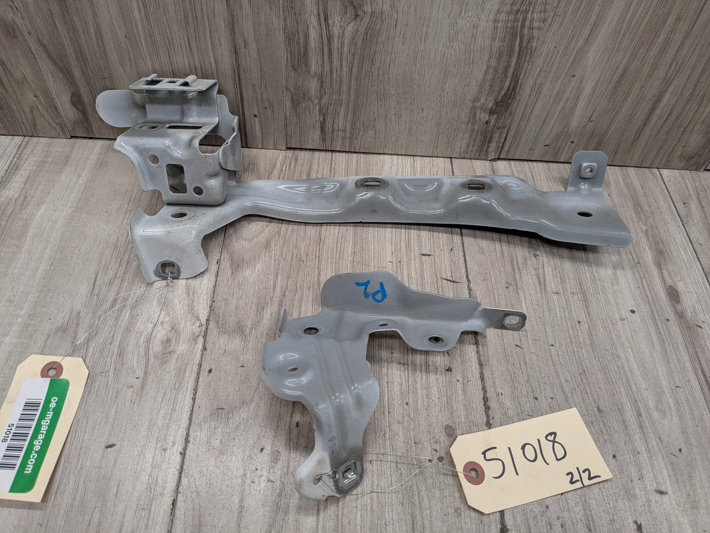 20-24 OEM BMW F44 228 M235 Front Right Passenger Side Fender Bracket SET