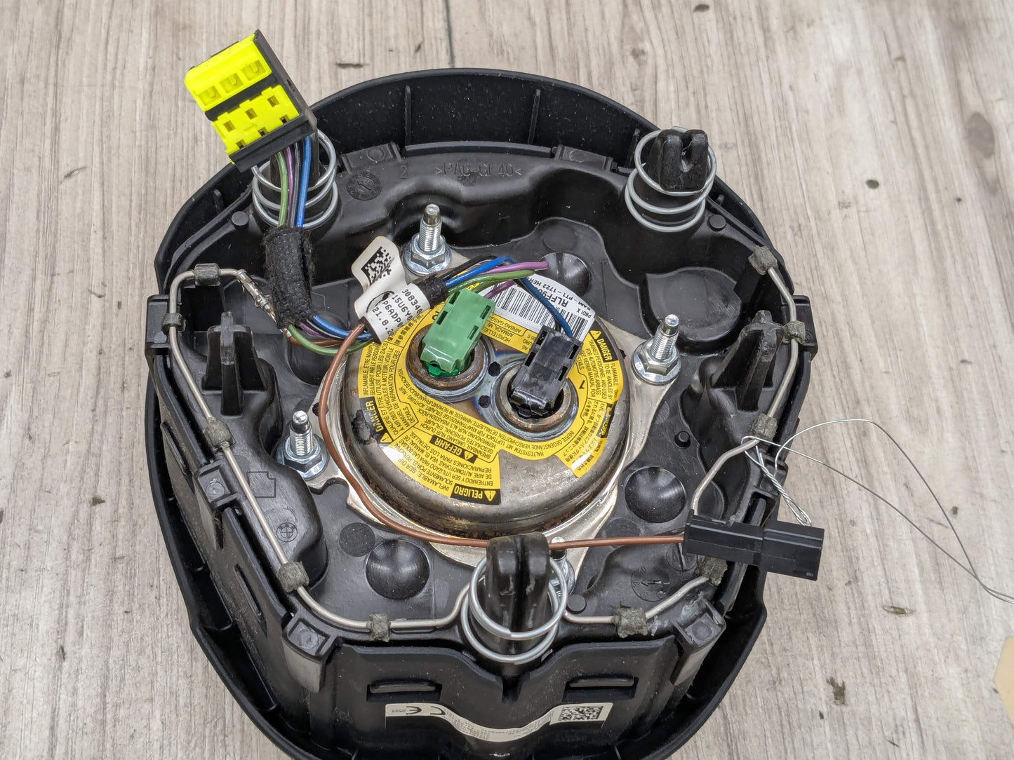 16-22 OEM BMW F39 F48 X1 X2 28i 28iX Front Driver Steering Wheel Airbag