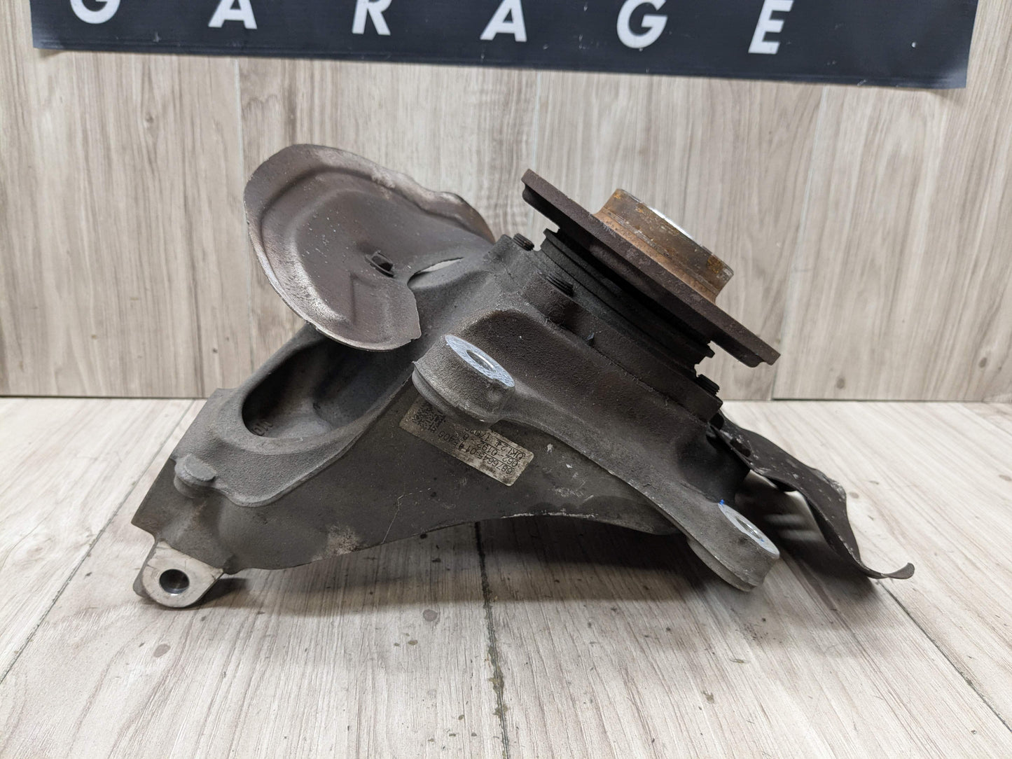 16-24 OEM BMW F39 F44 F48 X1 X2 Front Left Driver Side Knuckle Wheel Hub Bearing