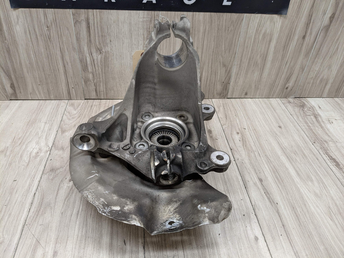 16-24 OEM BMW F39 F44 F48 X1 X2 Front Left Driver Side Knuckle Wheel Hub Bearing