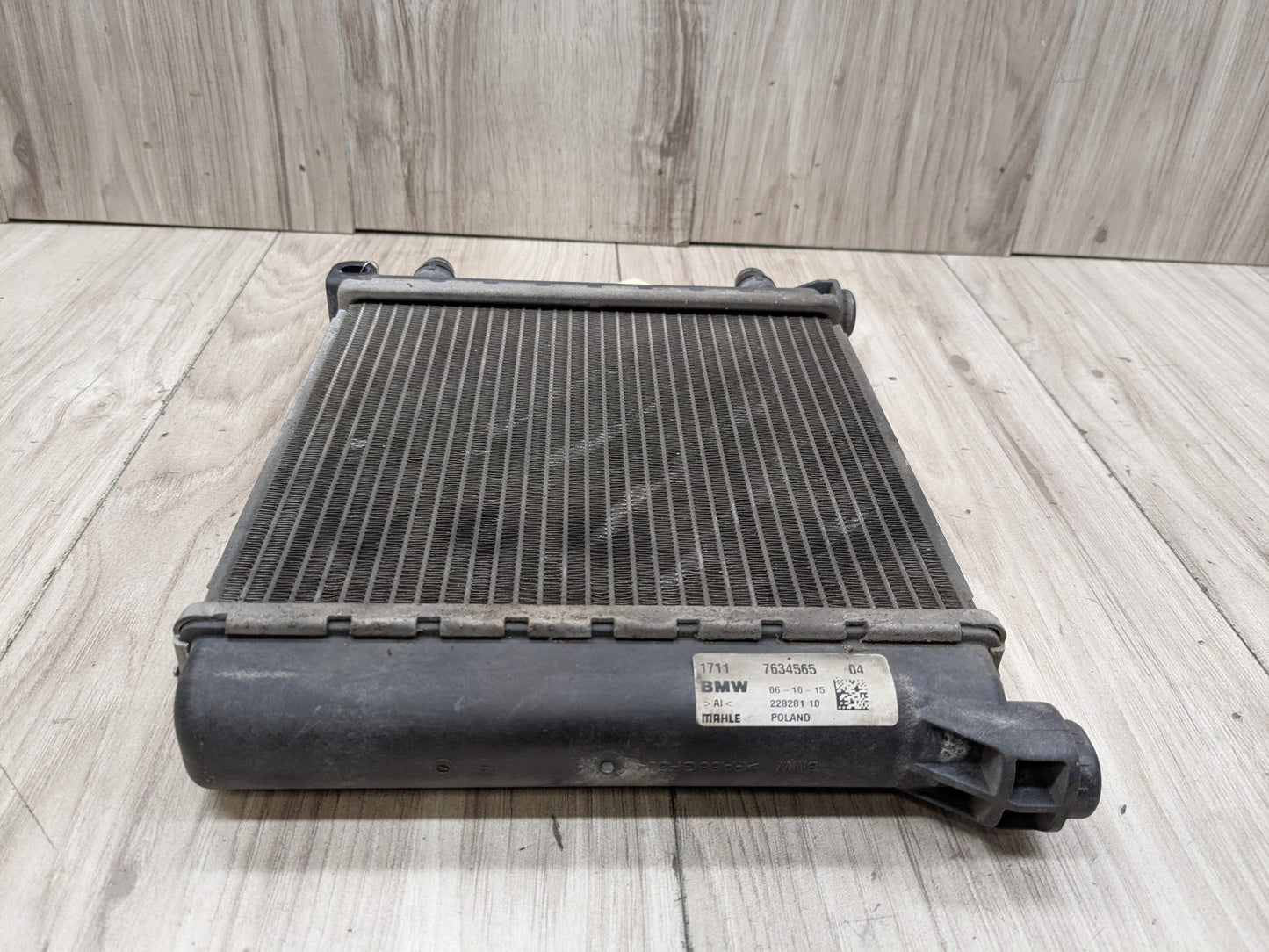 OEM BMW F39 F44 F48 X1 X2 Engine B46 B48 Secondary Auxiliary Coolant Radiator