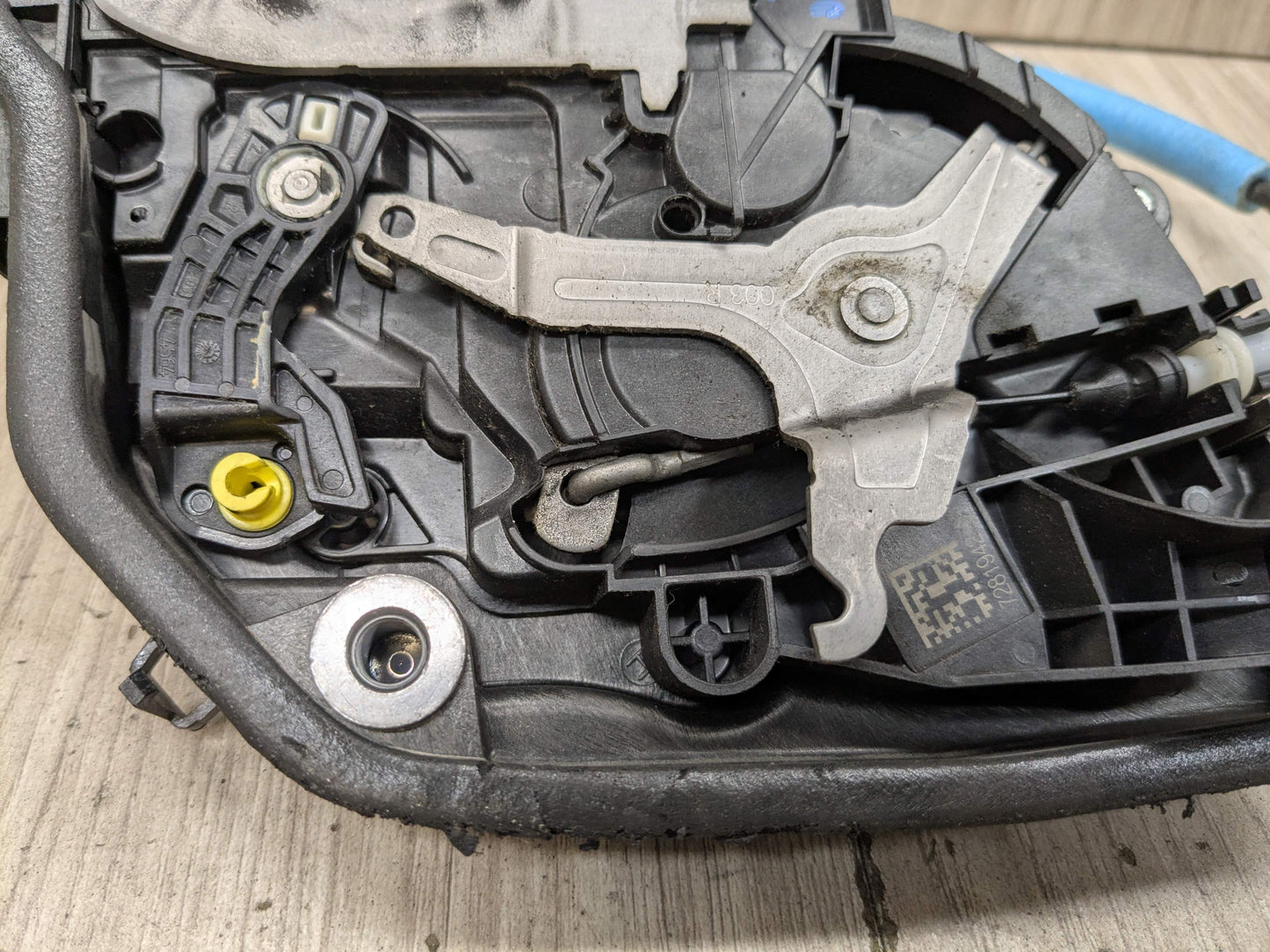 OEM BMW F90 F15 F48 F55 F85 G30 X5 REAR Right Passenger Door Lock Latch Actuator