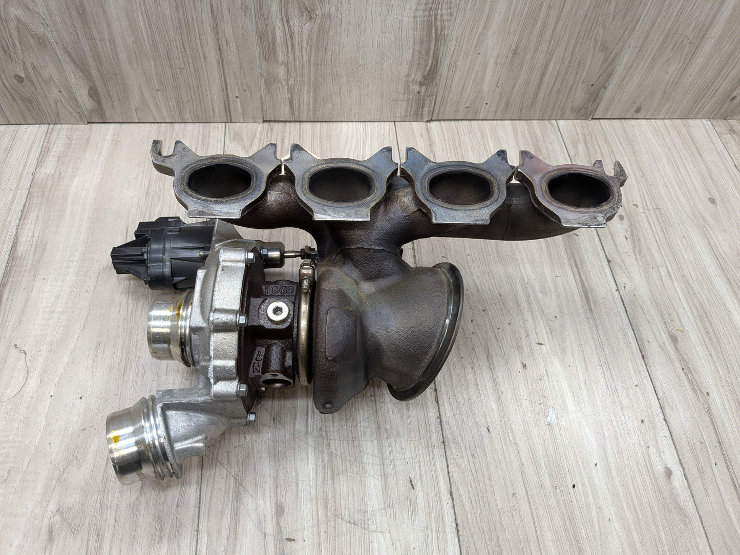 OEM BMW G01 G20 G22 G23 G26 G30 G42 330 430 530 Turbo Charger w Manifold B46 K