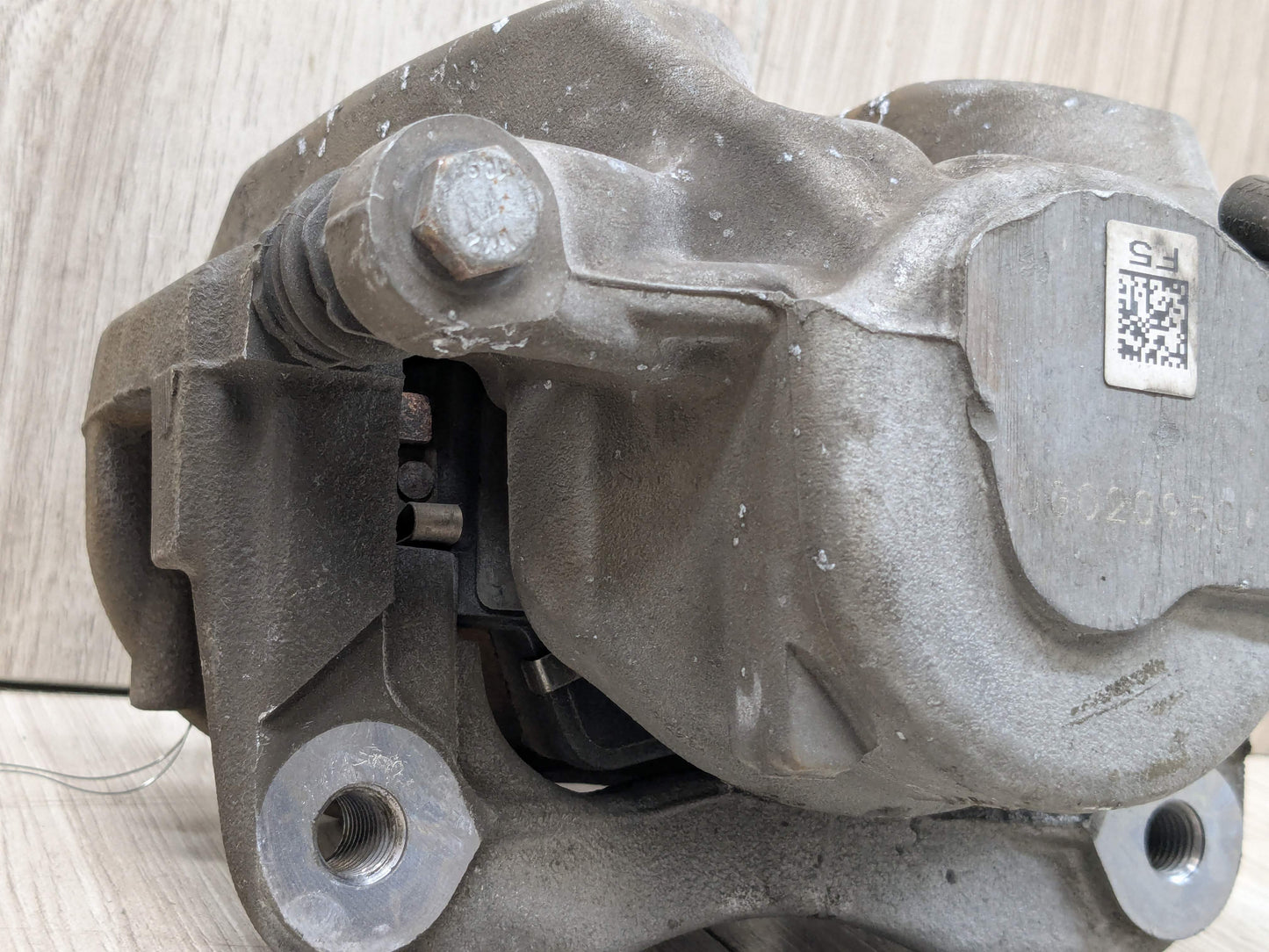18-24 OEM BMW G01 G02 G20 G42 X3 30 230 330 B46 Front Left Driver Brake Caliper