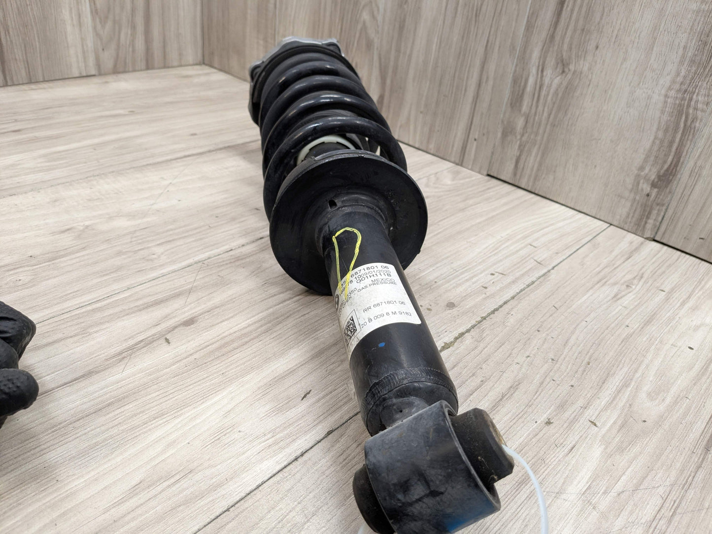 18-24 OEM BMW G01 X3 30i 30iX REAR Left or Right Spring Strut Shock Absorber