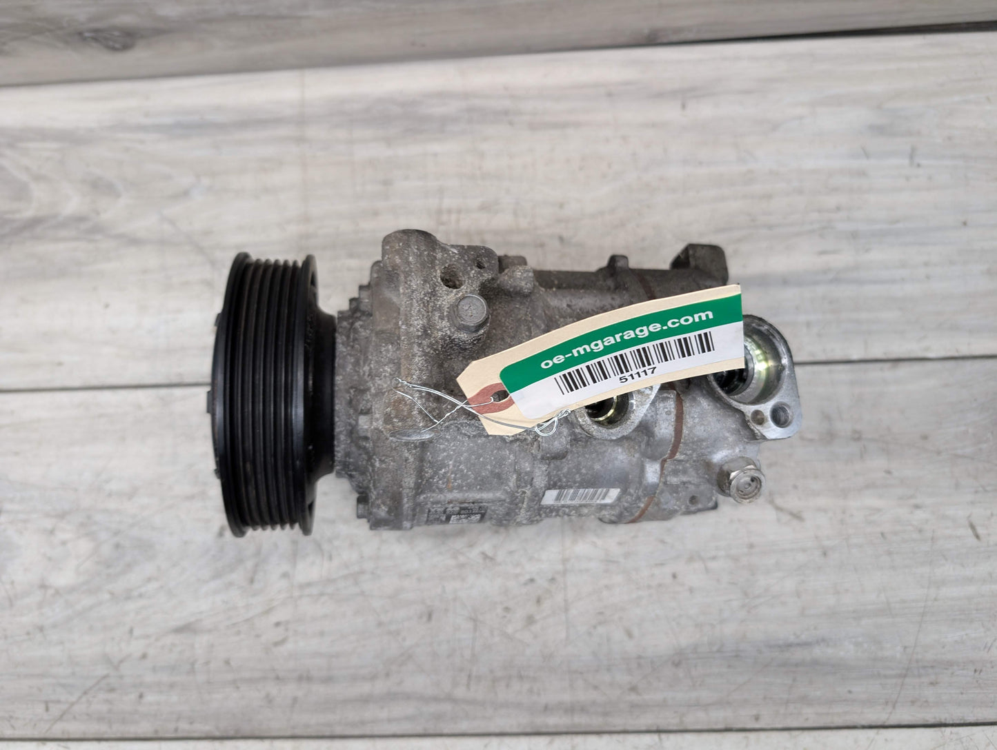 12-25 OEM AUDI A4 A5 A6 Q5 Q7 Engine 2.0L AC Compressor Clutch Pump Pulley