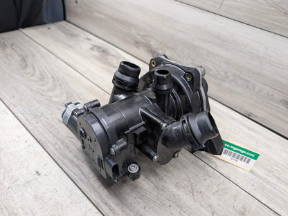 12-19 OEM AUDI A3 A4 A5 A6 S3 EA888 2.0L Engine Water Coolant Thermostat Pump
