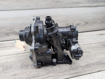 12-19 OEM AUDI A3 A4 A5 A6 S3 EA888 2.0L Engine Water Coolant Thermostat Pump
