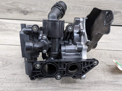 12-19 OEM AUDI A3 A4 A5 A6 S3 EA888 2.0L Engine Water Coolant Thermostat Pump