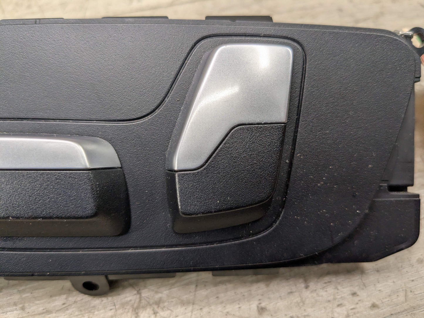 19-24 OEM BMW F97 G01 G20 G22 G26 G42 G80 Front Left Driver Seat Adjust Switch