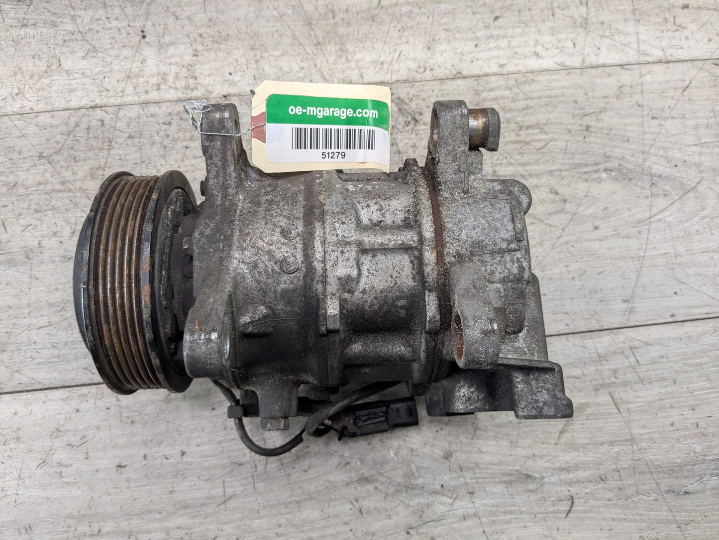 OEM BMW F22 F23 F30 F32 F33 F36 AC Compressor Clutch A/C Pump Pulley B46 B58