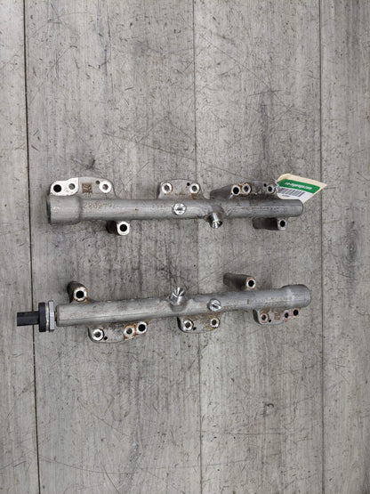 OEM BMW F30 G30 M240 340 440 540 740 Engine Pressure Fuel Injector Rail Line B58