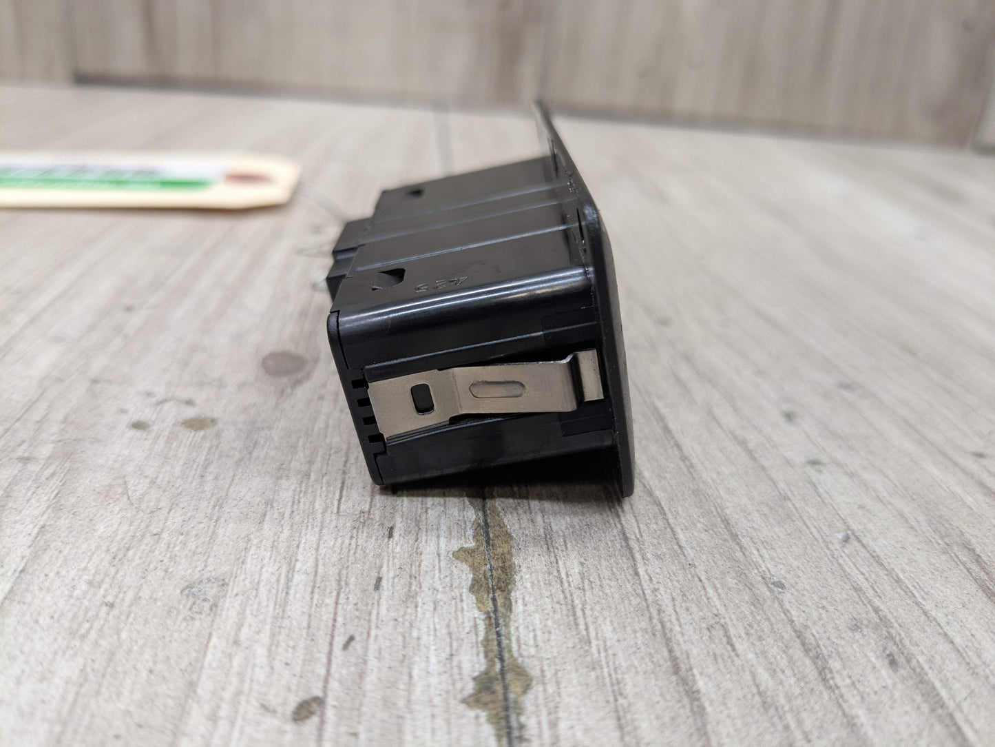 OEM BMW F02 F10 F15 F48 F90 G01 G20 G30 G80 X3 Rear Trunk Lid Center Lock Switch