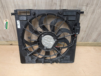 OEM BMW G01 G02 X3 X4 30i 30iX Radiator Cooling Fan Shroud  400W B46