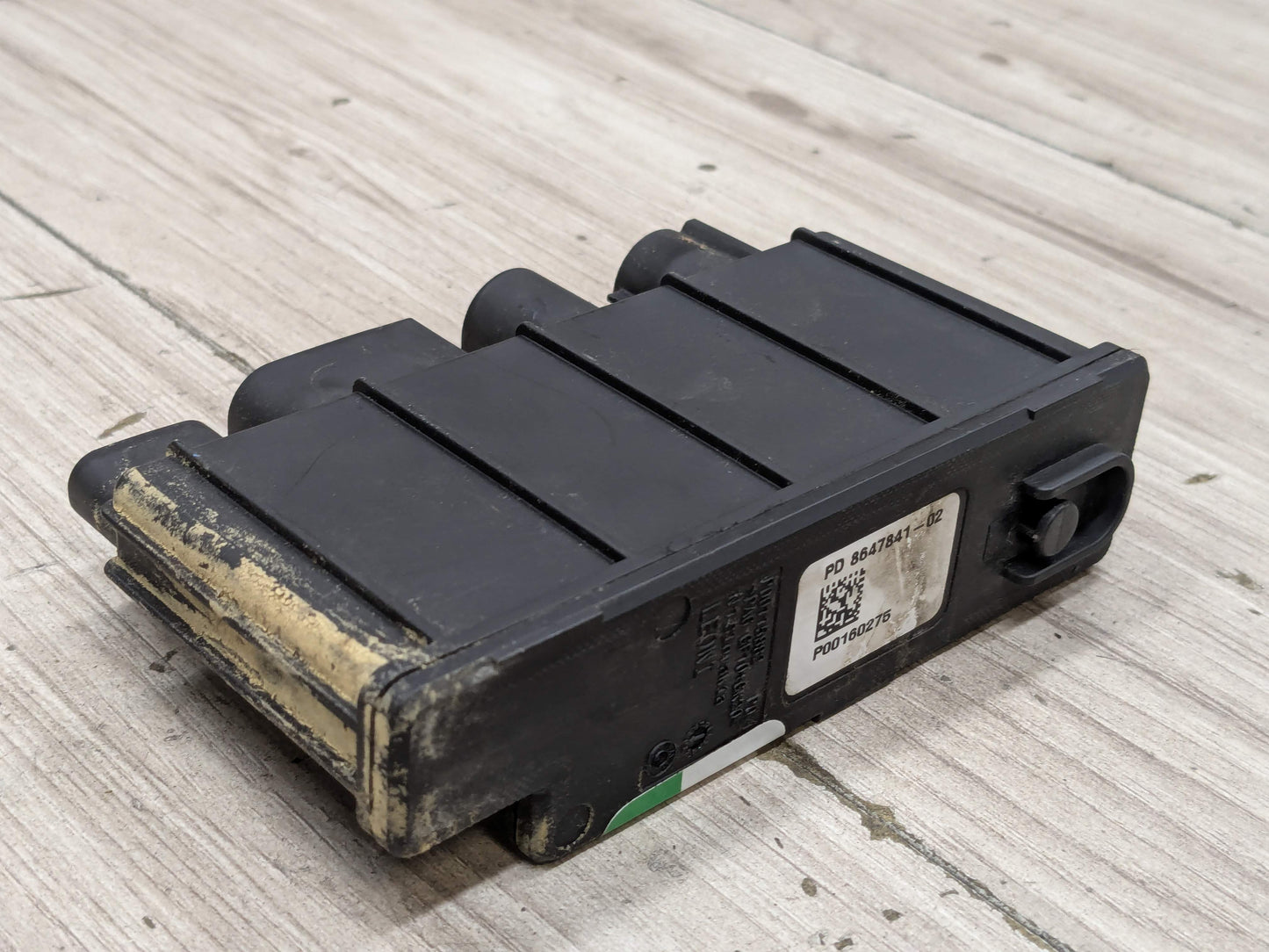 16-19 OEM BMW F39 F48 X1 X2 Integrated Power Supply Control Module B46