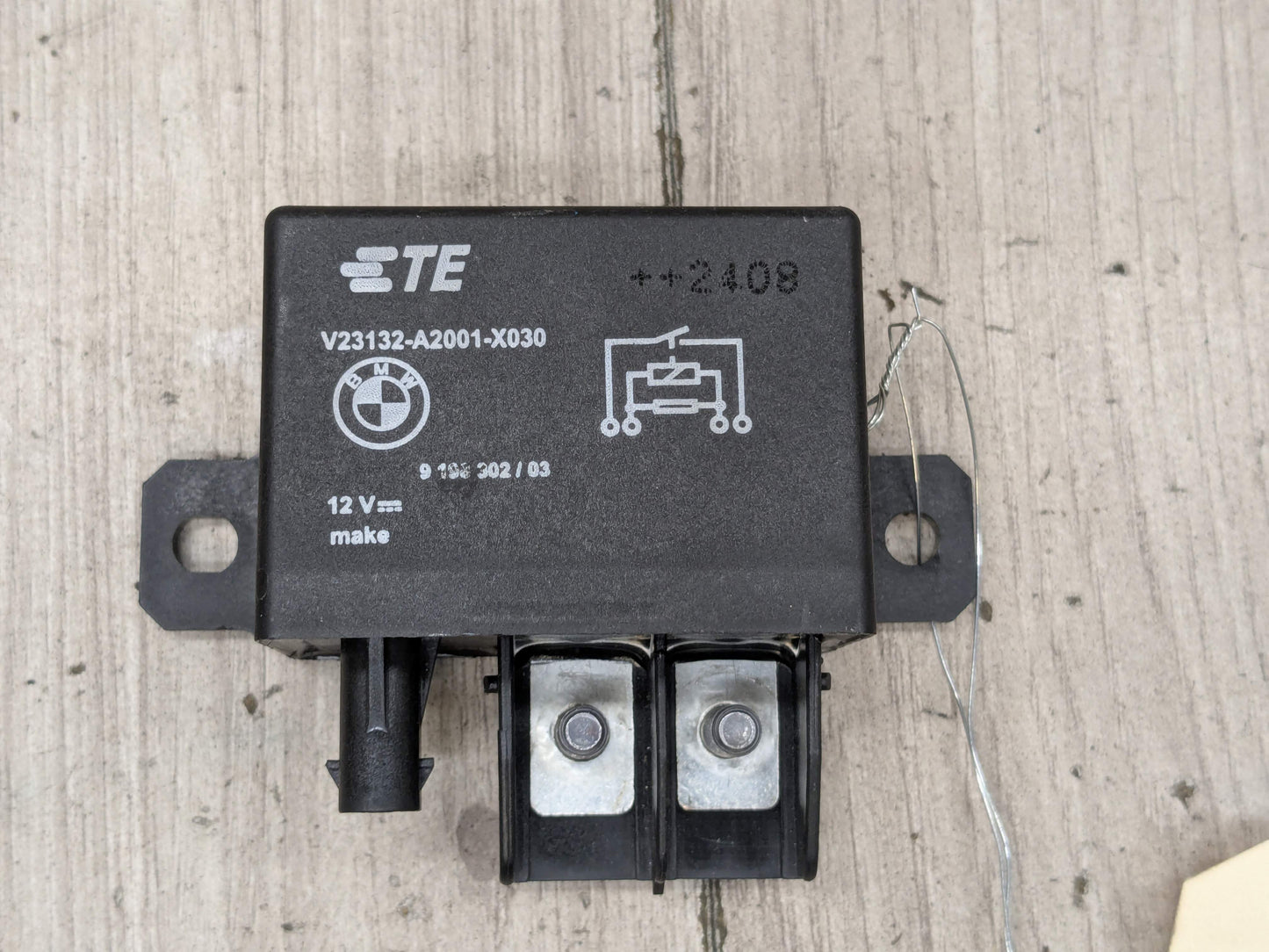 OEM BMW F10 F13 F02 F30 F32 F80 F82 F85 M3 M4 M6 Cooling Fan Relay Control 130A