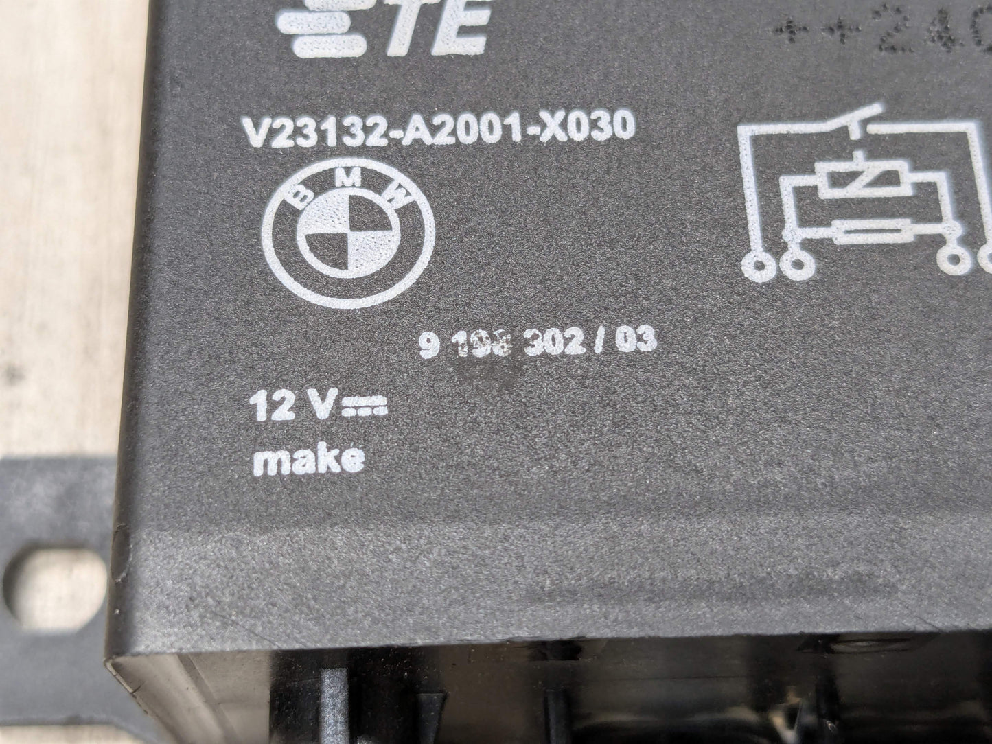 OEM BMW F10 F13 F02 F30 F32 F80 F82 F85 M3 M4 M6 Cooling Fan Relay Control 130A