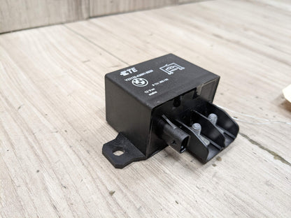 OEM BMW F10 F13 F02 F30 F32 F80 F82 F85 M3 M4 M6 Cooling Fan Relay Control 130A