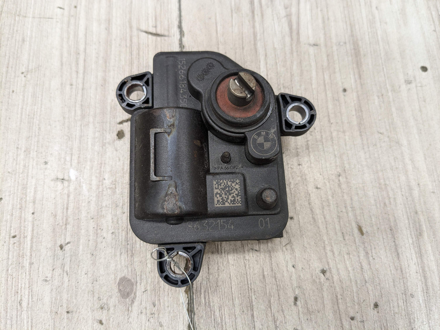 OEM BMW F15 F22 F23 F30 F32 F33 F36 F44 F48 Muffler Exhaust Flap Actuator Motor