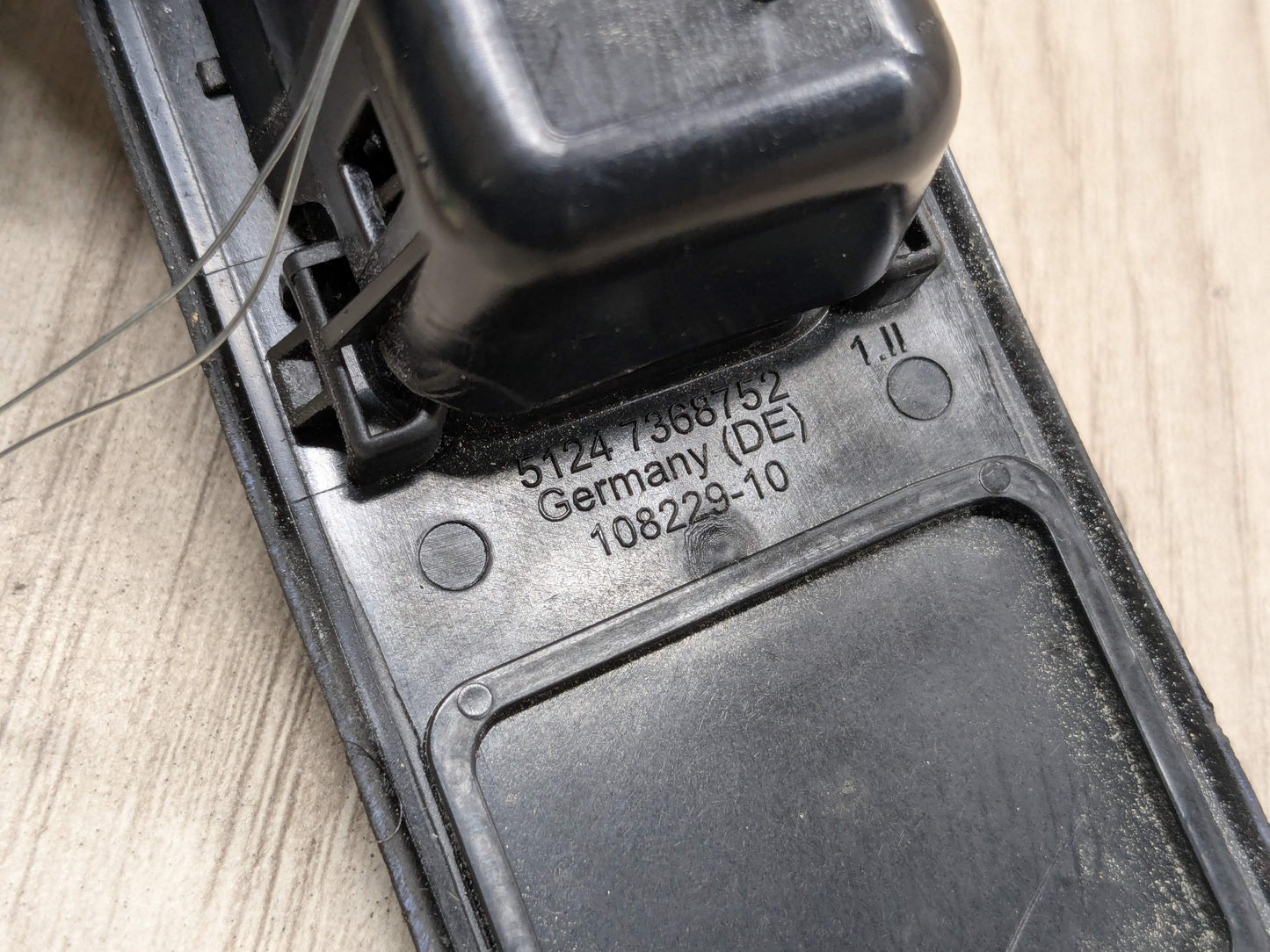OEM BMW F22 F23 F30 F32 F36 F80 F82 F87 M3 M4 Trunk Lid Release Switch Handle