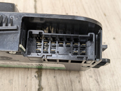 OEM BMW F30 F36 F25 F39 F48 X1 Front Right Passenger Adjust Seat Control Switch