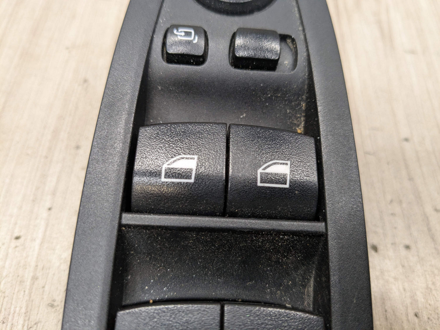 OEM BMW F15 F16 F85 F39 F48 X1 X5 Front Driver Master Window Glass Lifter Switch