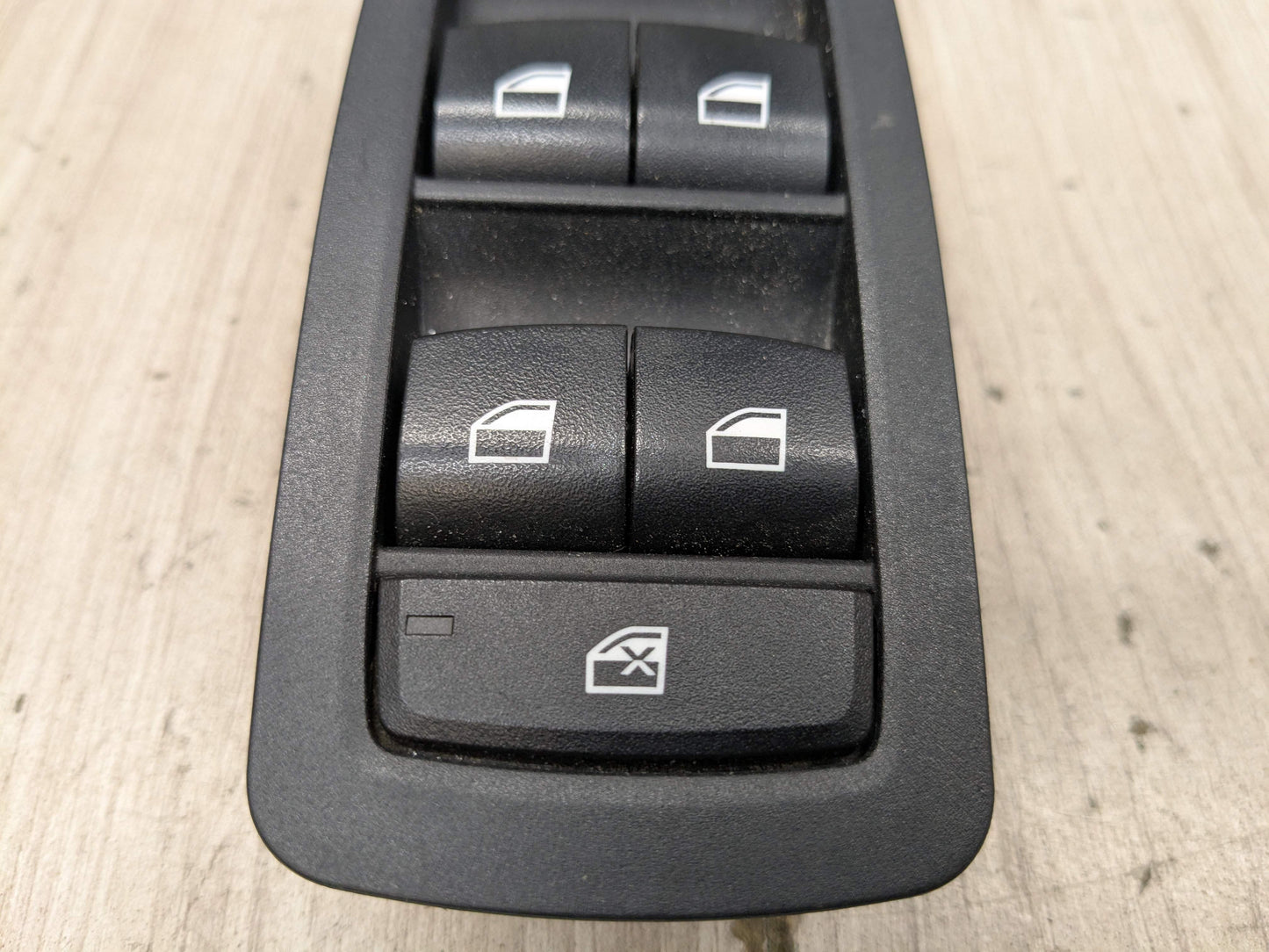 OEM BMW F15 F16 F85 F39 F48 X1 X5 Front Driver Master Window Glass Lifter Switch