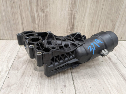 16-22 OEM BMW F39 F48 X1 X2 28i 28iX Engine B46 Oil Filter Housing