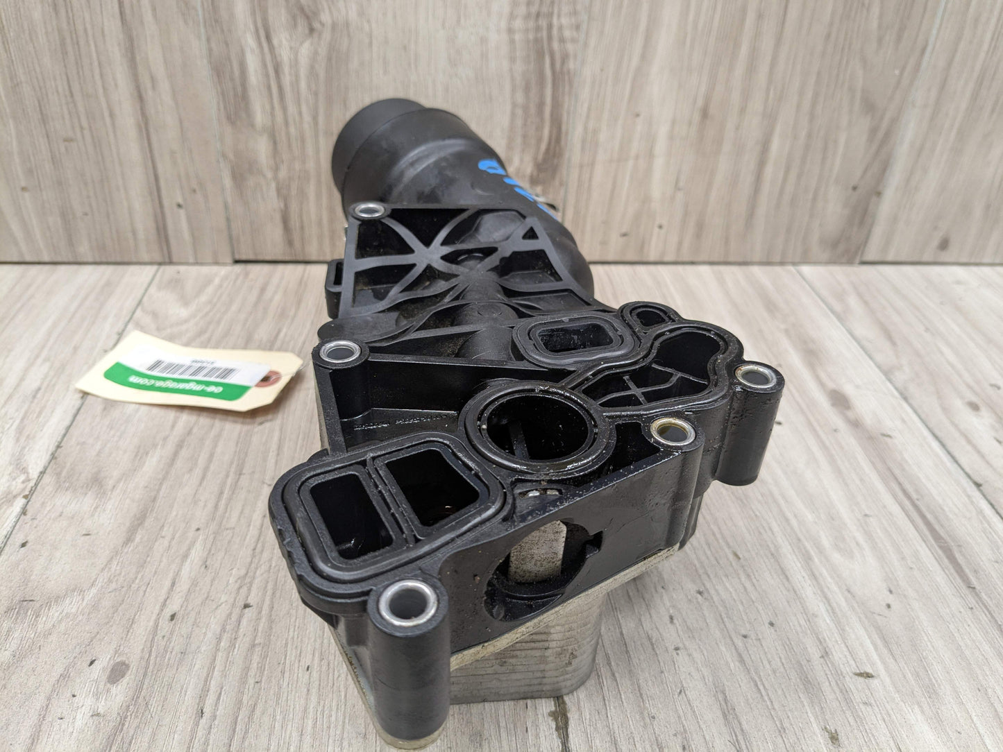 16-22 OEM BMW F39 F48 X1 X2 28i 28iX Engine B46 Oil Filter Housing