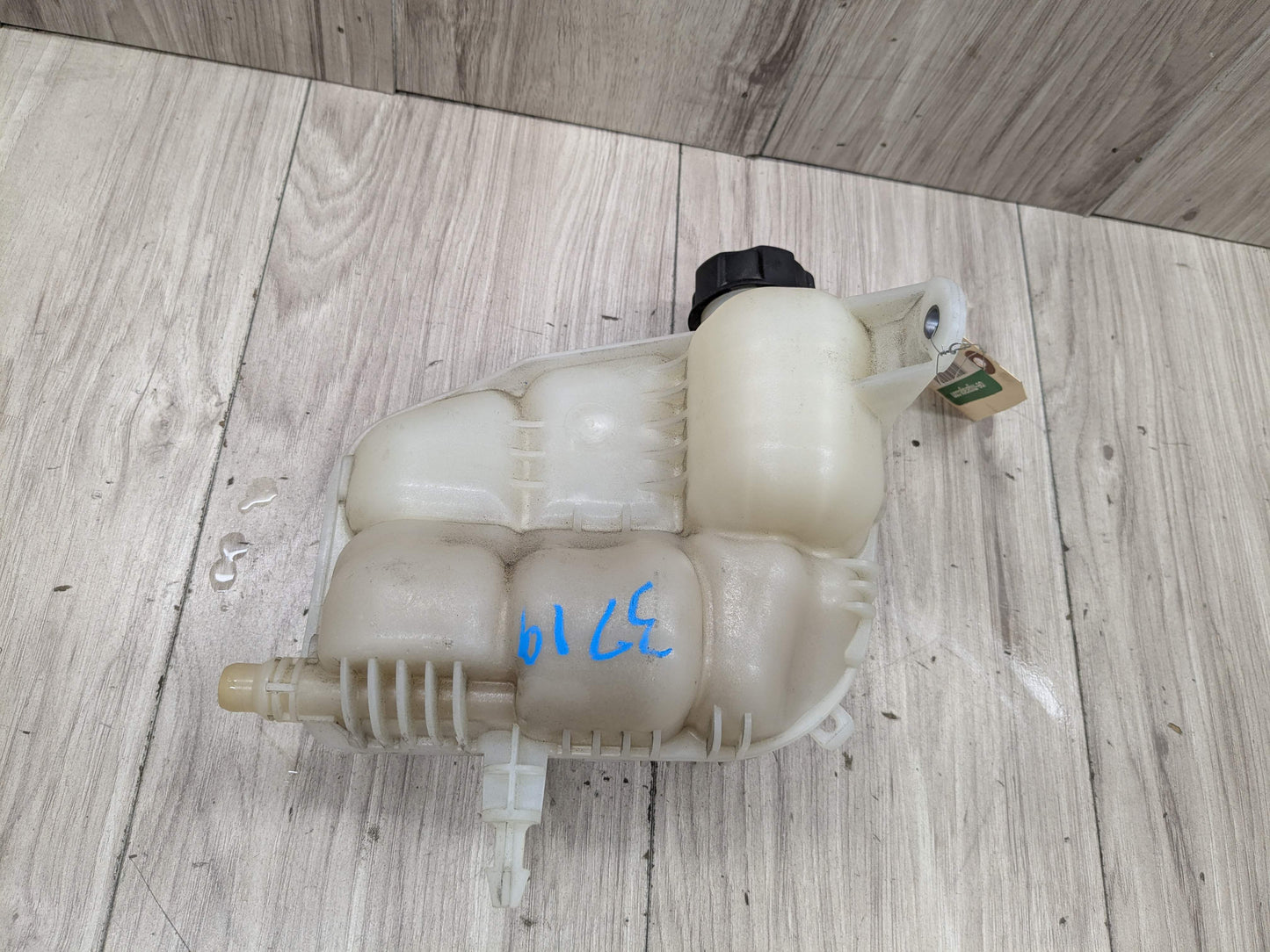 PRE-LCI OEM BMW F39 F48 X1 X2 Radiator Coolant Reservoir Expansion Tank Bottle