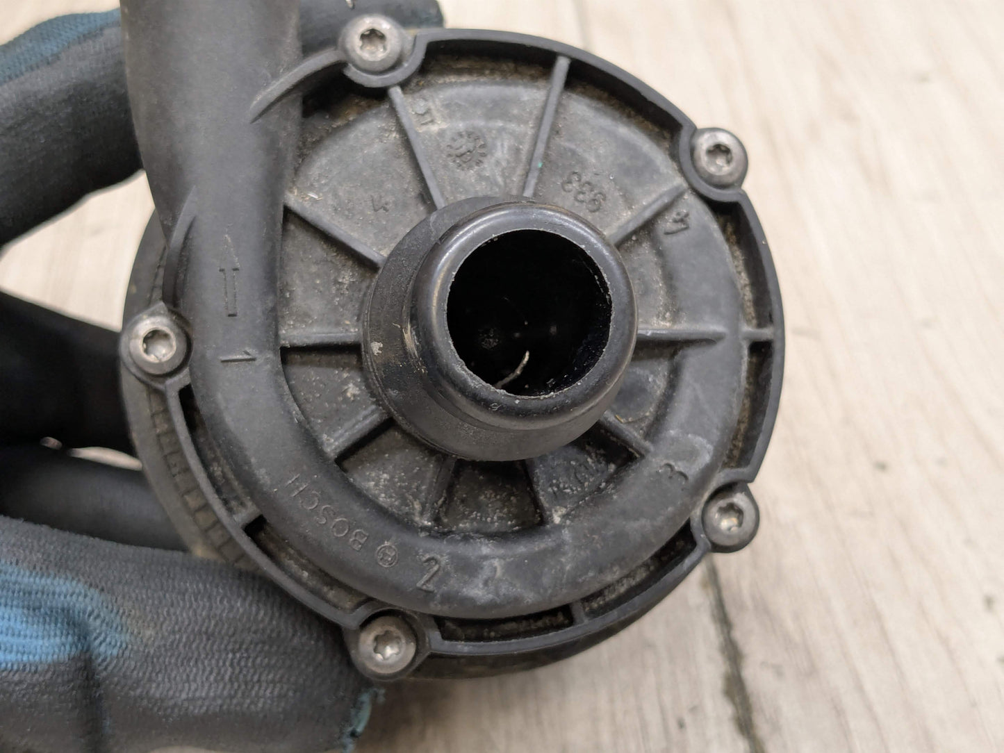 OEM BMW G01 G05 G20 G22 G26 Engine B46 B58 Auxiliary Electric Water Pump Cooling