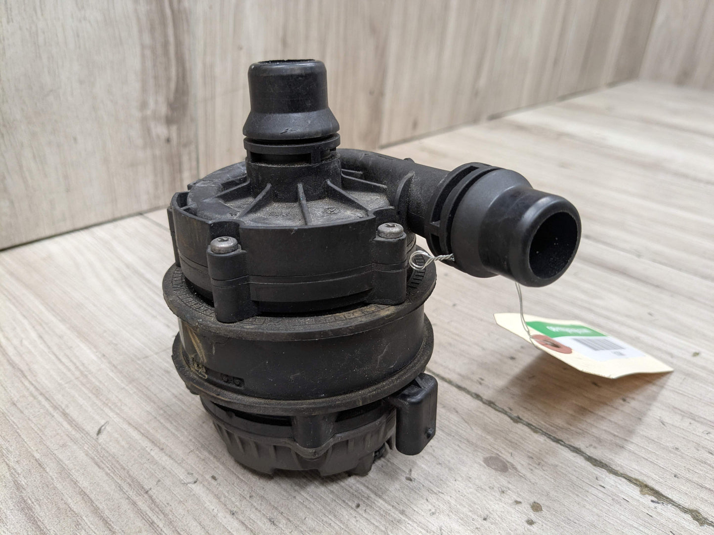 OEM BMW G01 G05 G20 G22 G26 Engine B46 B58 Auxiliary Electric Water Pump Cooling